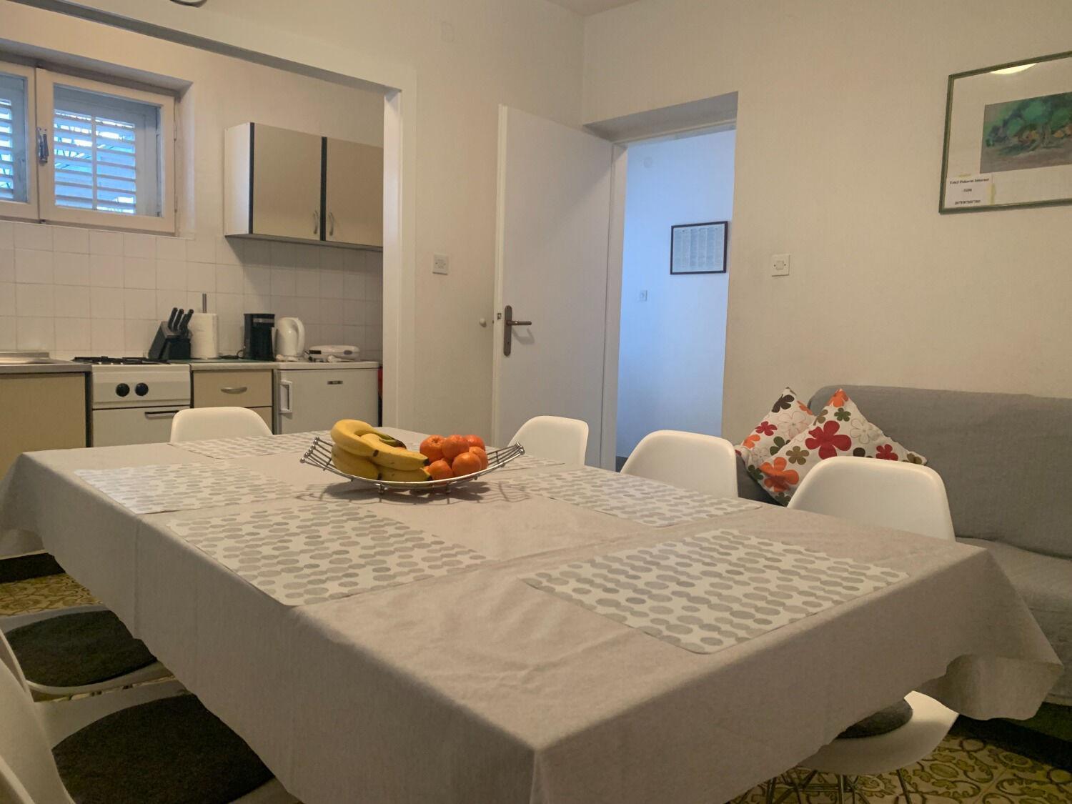 Apartment Željko - large terrace Makarska Buitenkant foto